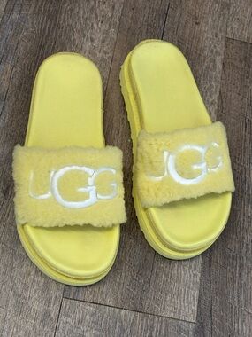 UGG Laton fur slide Size 8 EUC Margarita   Yellow 1111236 Australia Shoes